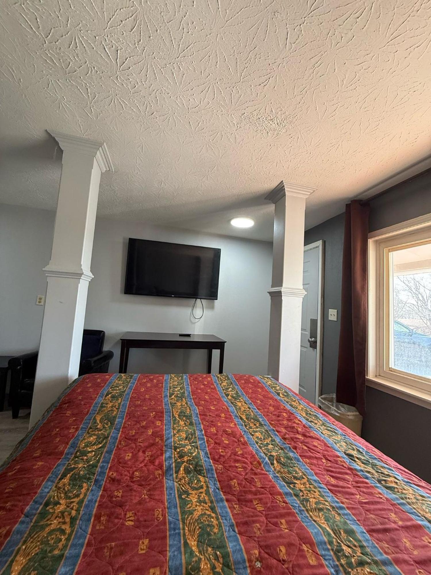 אינדיאנפוליס Blisspoint Inn Fka Motel 6T7 מראה חיצוני תמונה