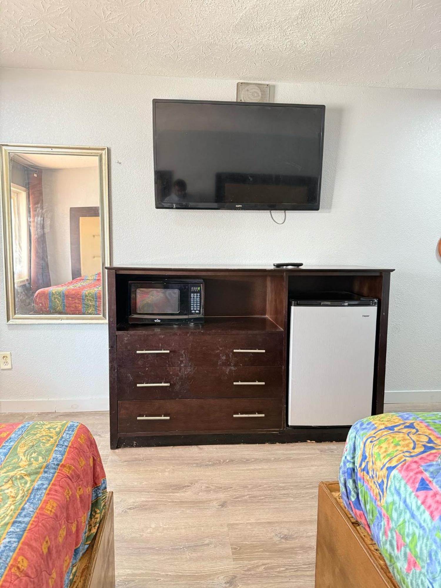 אינדיאנפוליס Blisspoint Inn Fka Motel 6T7 מראה חיצוני תמונה